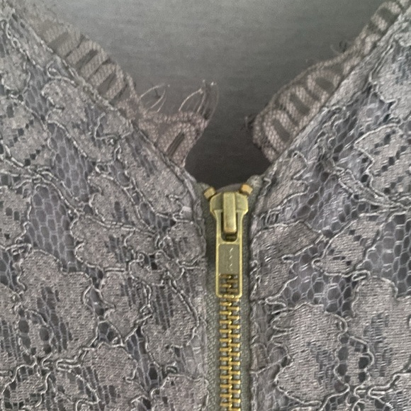 Plum lace Diana von Furstenberg dress - Picture 8 of 11